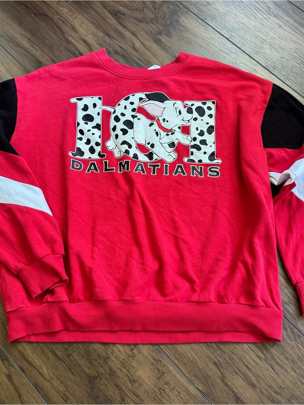 Red 101 Dalmatians Graphic Crewneck Sweatshirt YL